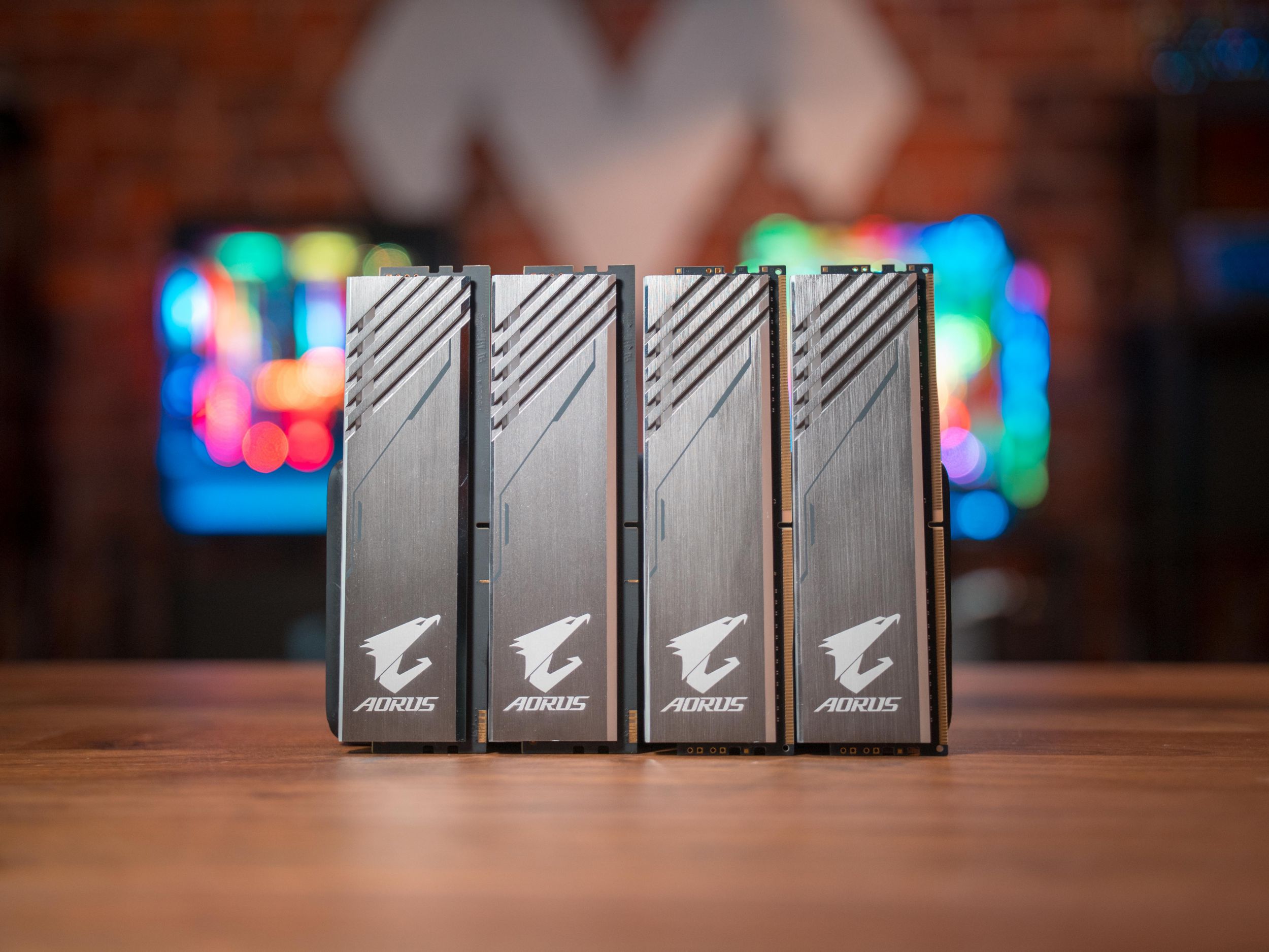 Оперативная память gigabyte aorus rgb обзор